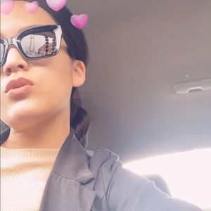 Meet your Posher, Marcelina